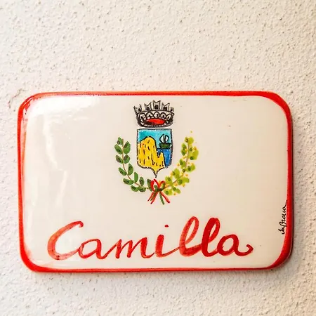 Le Fanciulle - Camilla 바우네이